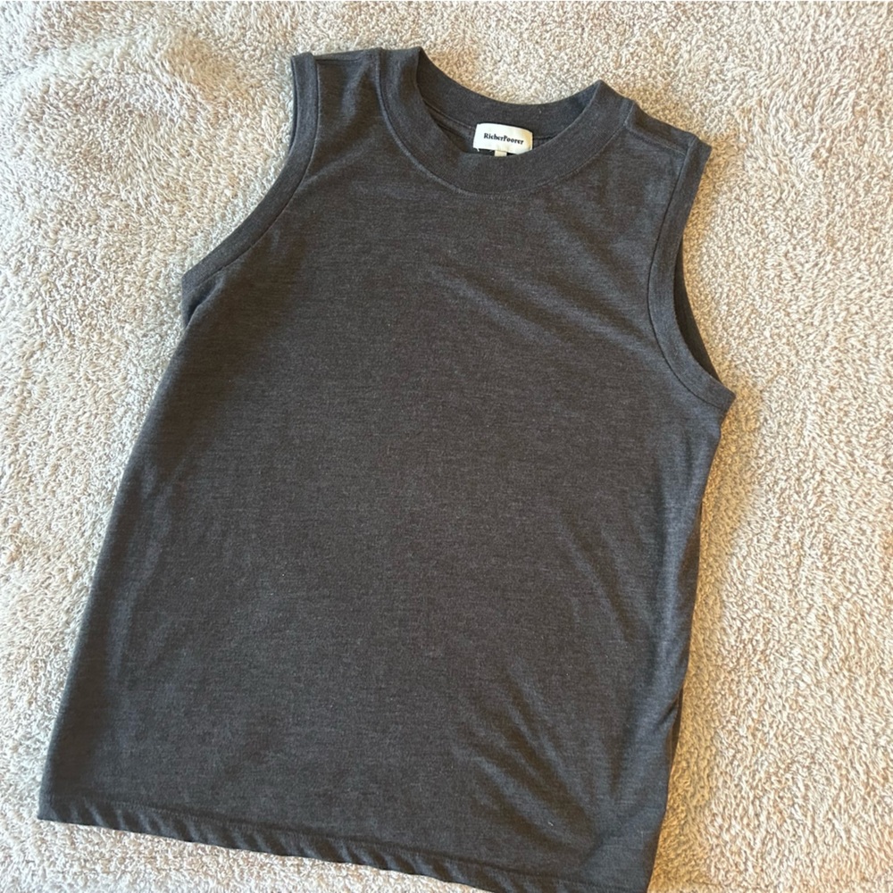 Richer Poorer Women’s Easy Muscle Tank - Charcoal in Size Small